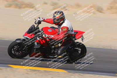 media/Oct-08-2022-SoCal Trackdays (Sat) [[1fc3beec89]]/Turn 9 Inside (10am)/